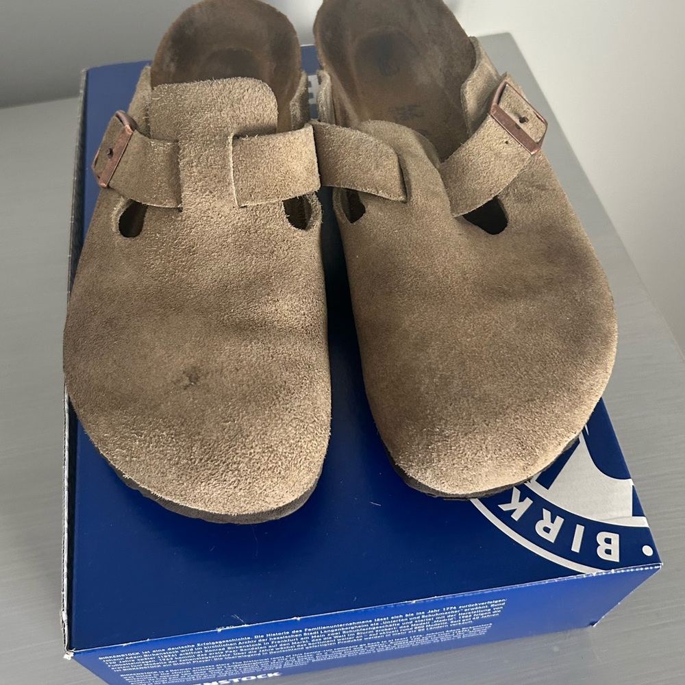Birkenstock Boston Clogs Suede Tan Shoes